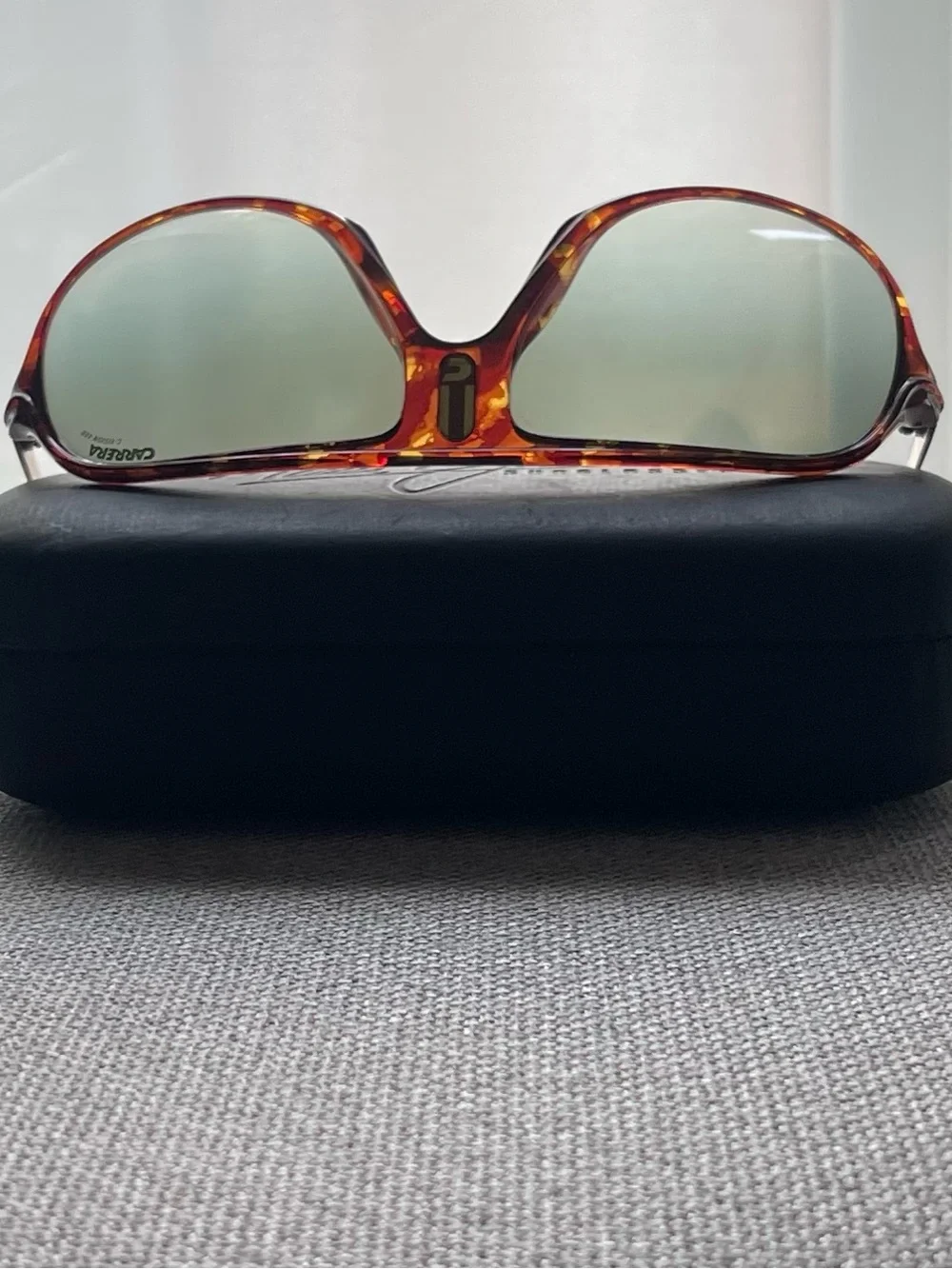Rare Vintage Maui Jim Carrera 5547 Tortoise Sunglasses with original case
